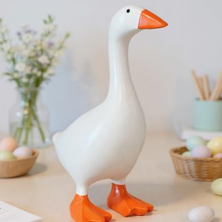 Krazcraft Desktop Goose Statue 7 inch Cute Resin Figurine for Office Desk Decor, Funny Home & Tabletop Decoration, Unique Housewarming Gifts for Women, Idea